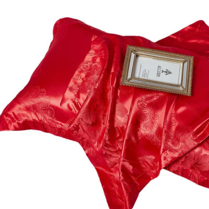 Luxury Satin Jacquard Bedding Set – 4 Elegant Pieces