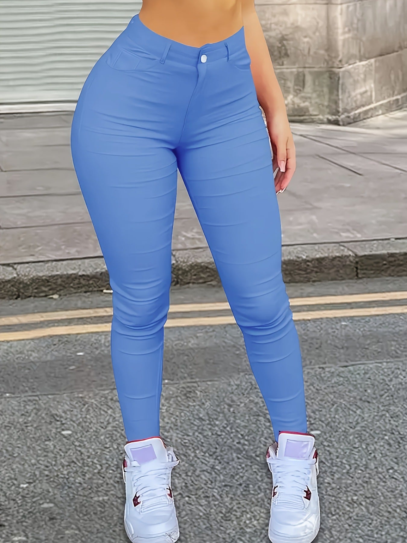 High-Waisted Shaping Trousers – Elegance & Comfort