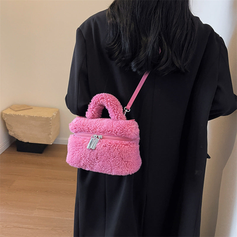 Sac bandoulière peluche élégant – Sac femme style doux