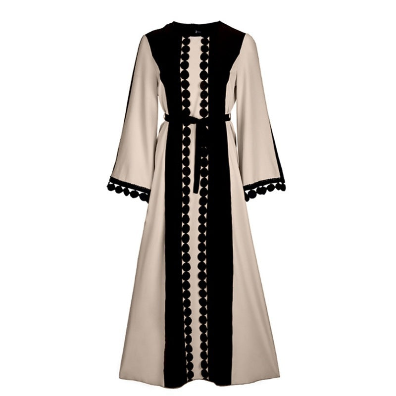 Elegant Oriental Lace Abaya