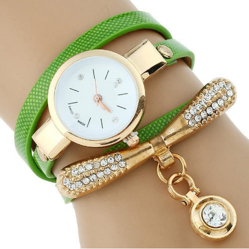 Montre femme élégante avec bracelets – Style chic et tendance