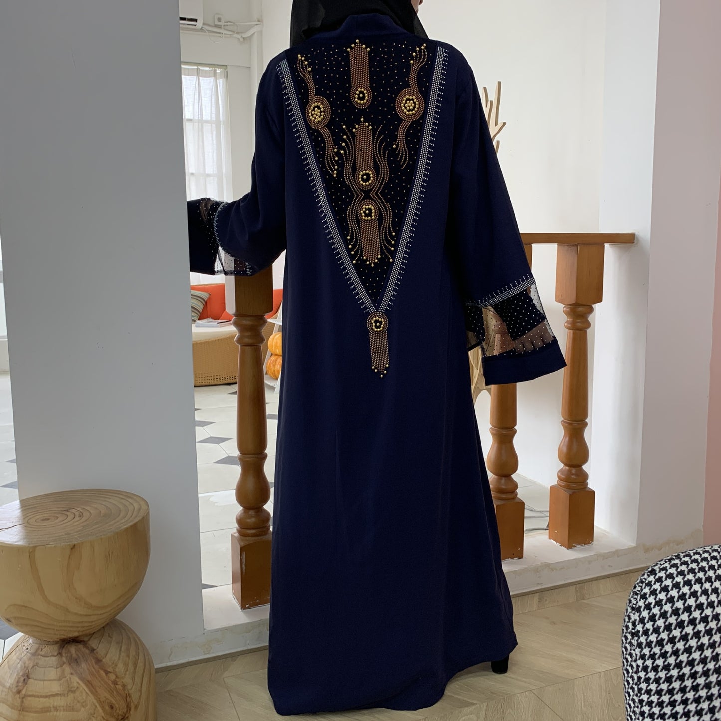 Elegant Rhinestone Abaya – Modern Muslim Dress