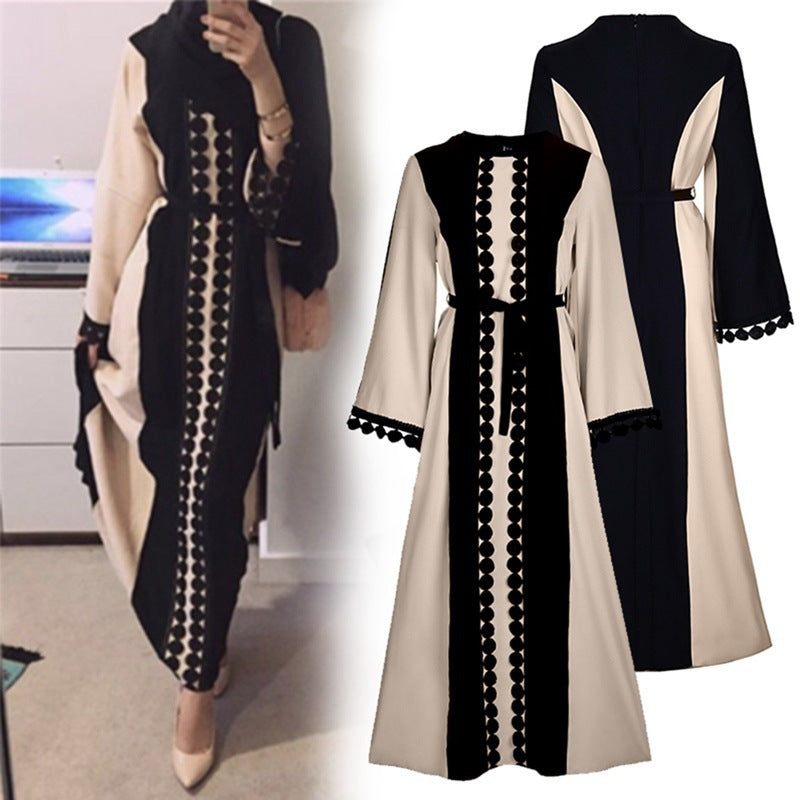 Elegant Oriental Lace Abaya