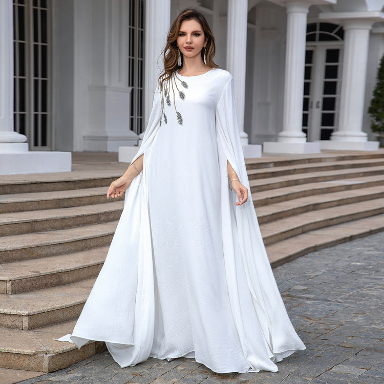 Elegant Embroidered White Abaya – Refined Muslim Evening Gown