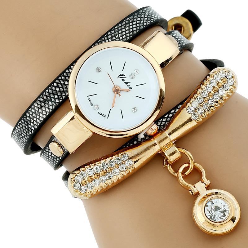 Montre femme élégante avec bracelets – Style chic et tendance