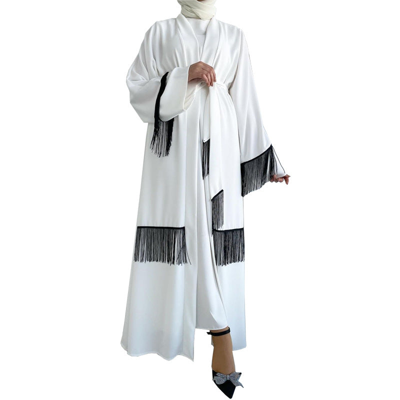 White Abaya with Pom-Poms – Elegant and Modern Muslim Dress
