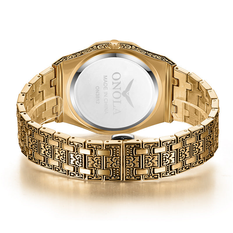 Montre Dorée Gravée – Élégance Premium