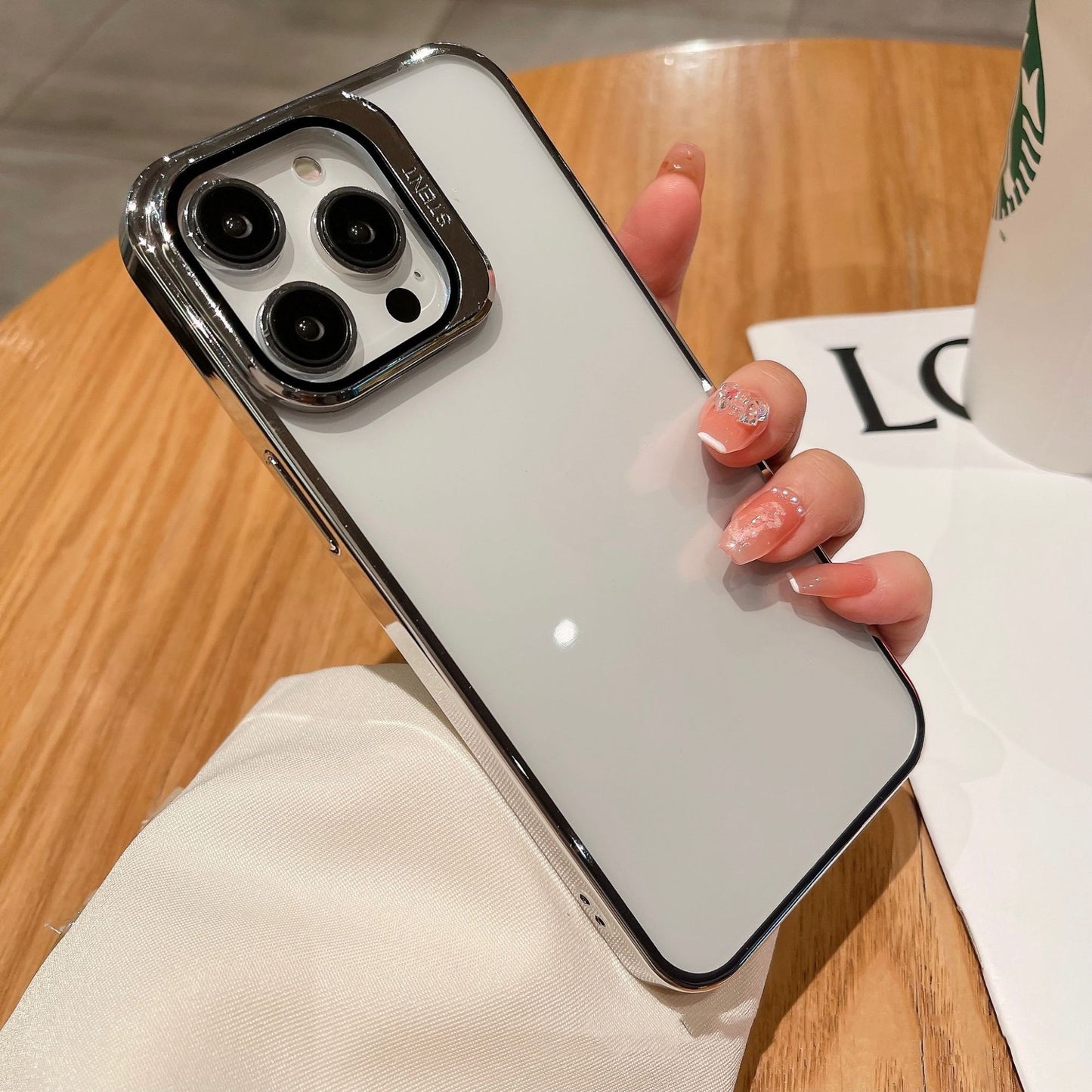 Premium Transparent iPhone Case – Stylish & Modern Protection