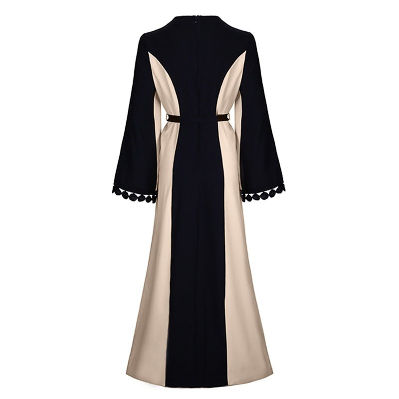 Elegant Oriental Lace Abaya