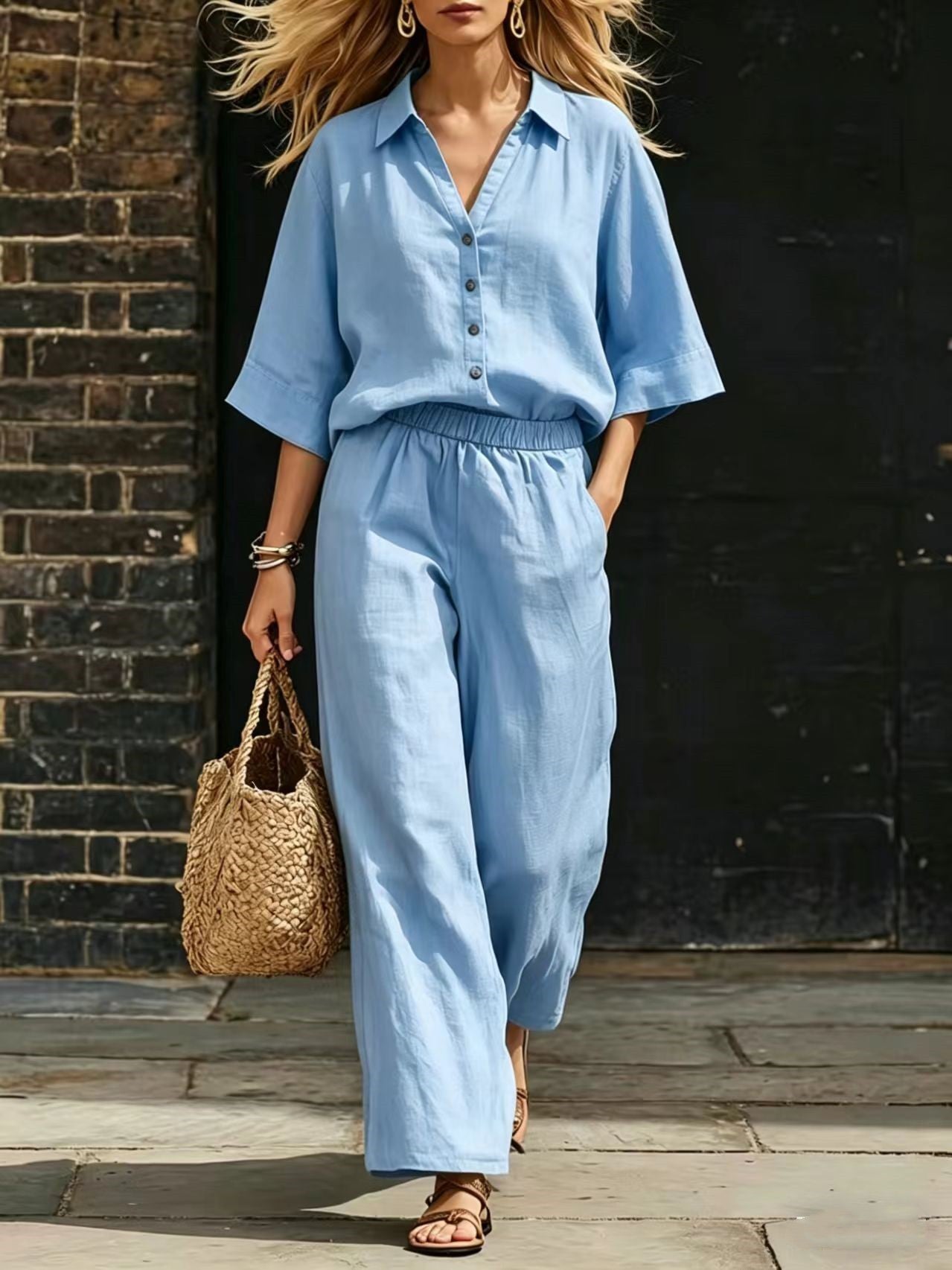 Elegant 2-Piece Women's Set – Comfort & Style