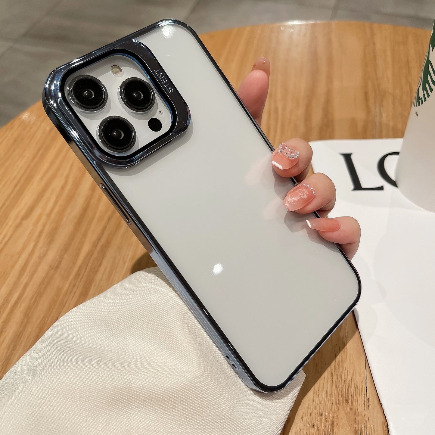 Premium Transparent iPhone Case – Stylish & Modern Protection