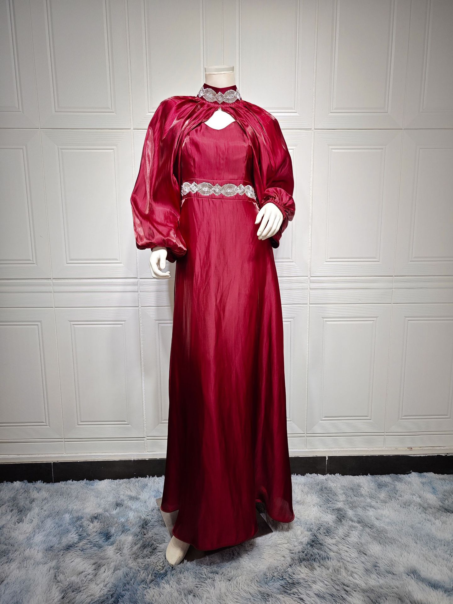 Abaya Satin Élégante – Robe Longue de Luxe