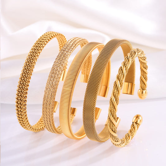 Bracelet Jonc Tressé Doré – Élégance Minimaliste
