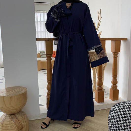 Abaya élégante à strass – Robe musulmane moderne