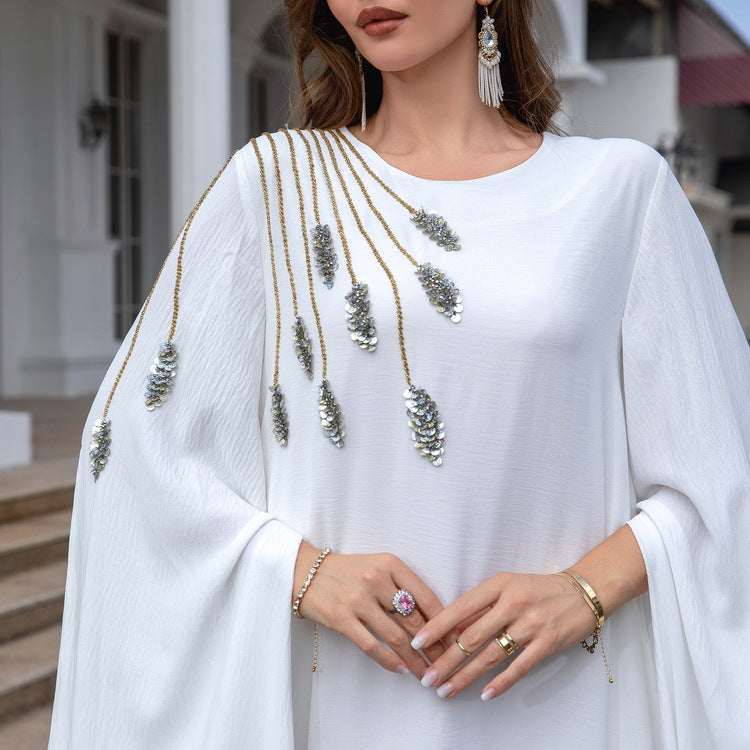 Elegant Embroidered White Abaya – Refined Muslim Evening Gown
